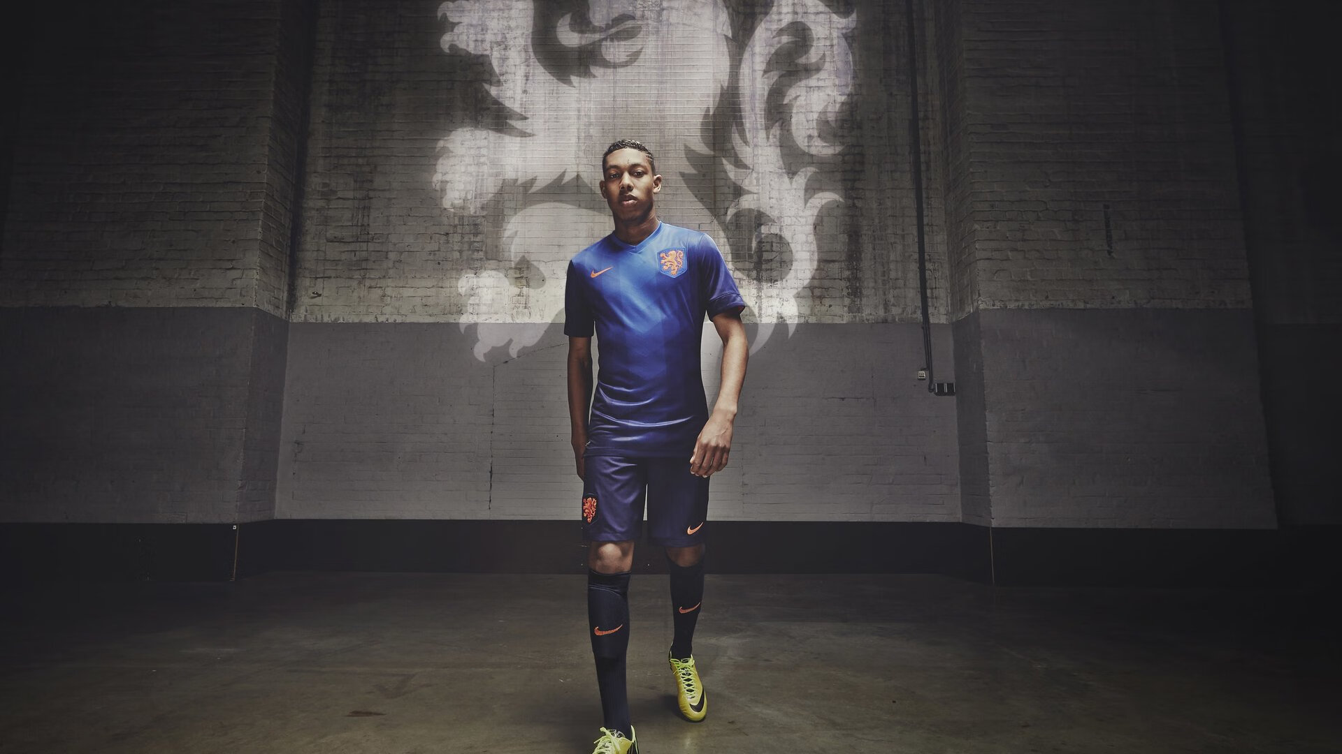 欧洲豪门球队的交锋,悬念重重的胜负之争,欧洲豪门足球队